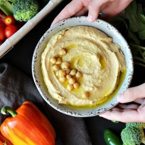 🥖 Everyone Has a Type of Bread That Matches Their Personality — Here’s Yours Hummus