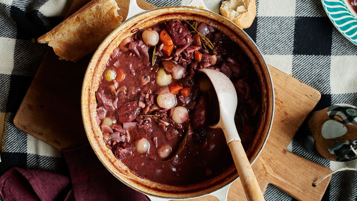 Sorry, You Can Call Yourself a Trivia Expert Only If You Can Pass This Tricky Quiz coq au vin with cocoa powder
