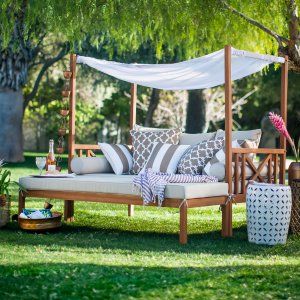 🏠 Build Your Dream Home and We’ll Tell You How Many Kids You’re Going to Have Canopy daybed