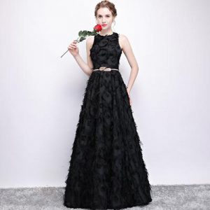 👗 Design Your Prom Outfit and We’ll Guess Your Age and Height A-line