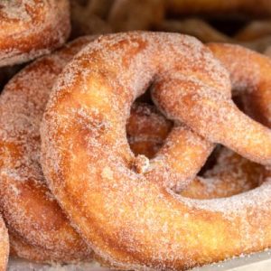We Know Your Deepest Desire Based on the Carbs You Eat Cinnamon sugar soft pretzel