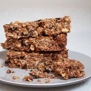 We Know Your Deepest Desire Based on the Carbs You Eat Cinnamon granola bar
