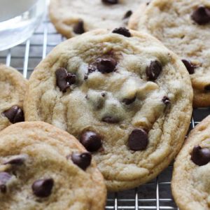 🍫 Pick Some Desserts from Around the World and We’ll Guess Your Favorite Chocolate Brand Chocolate chip cookies