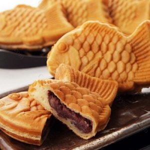 🍫 Pick Some Desserts from Around the World and We’ll Guess Your Favorite Chocolate Brand Taiyaki