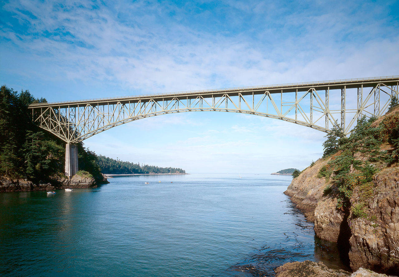 Only a Person With a Clear Head Can Pass This General Knowledge Quiz web1_Deception_pass_bridge MED