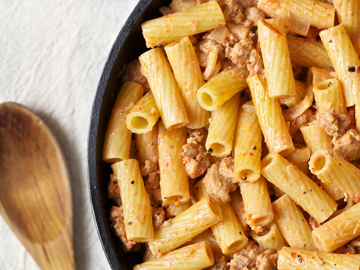 🍝 Can We Accurately Guess Your Age Based on Your Pasta Opinions? rigatoni with sausage and tomato cream sauce