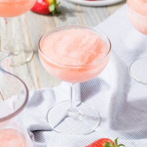 🍹 We’ll Reveal Your Three Best Traits Based on the Drinks You Choose Frosé