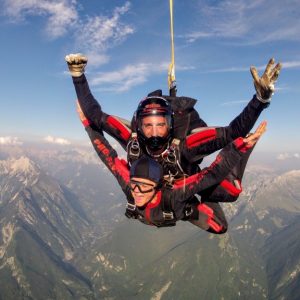🍰 Everyone Has a Dessert That Matches Their Personality – Here’s Yours Skydiving