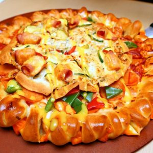🍔 Feast on Fast Food Around the World and We’ll Reveal What Age You Will Live to Double Decker Pizza from Singapore