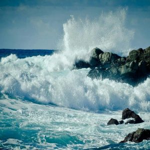 Can We Guess Your Age By This 5 Senses Test? Waves crashing