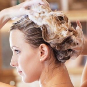 Can We Guess Your Age By This 5 Senses Test? Shampooing hair