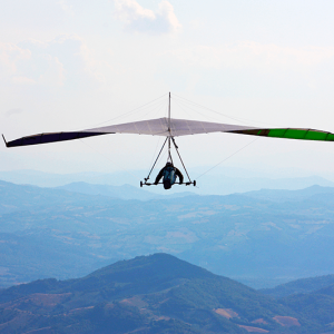 Can We Guess How Long You've Been Single? Quiz Hang-gliding