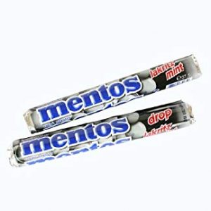 🍬 Eat Your Way Through a Retro Candy Shop and We’ll Guess Your Birthday Drop Mentos