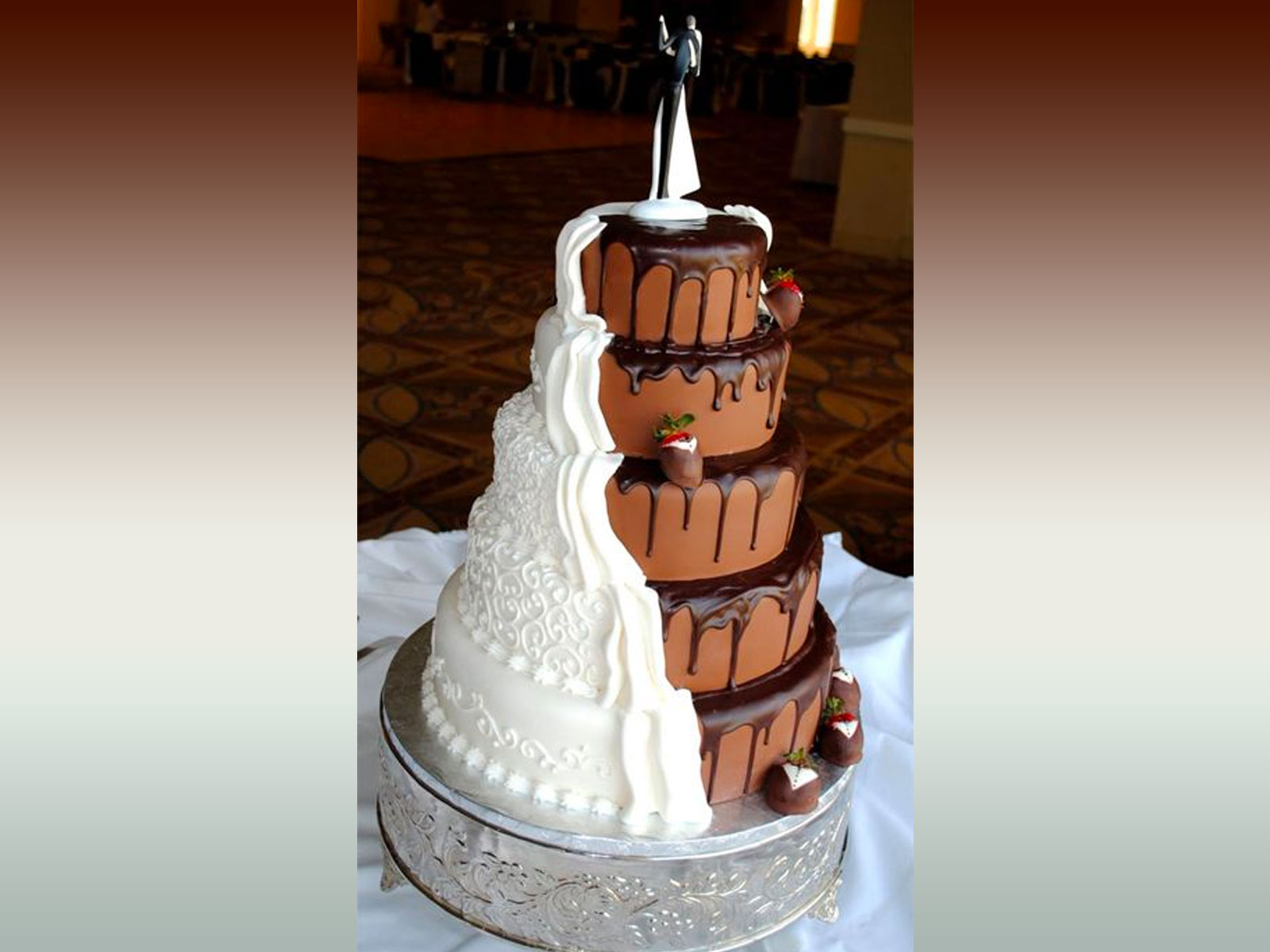 Rate These Wedding Cakes and We’ll Reveal What Your Next Boyfriend Will Be Like 417
