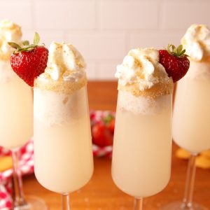 What Cake Am I? Strawberry Shortcake Mimosa
