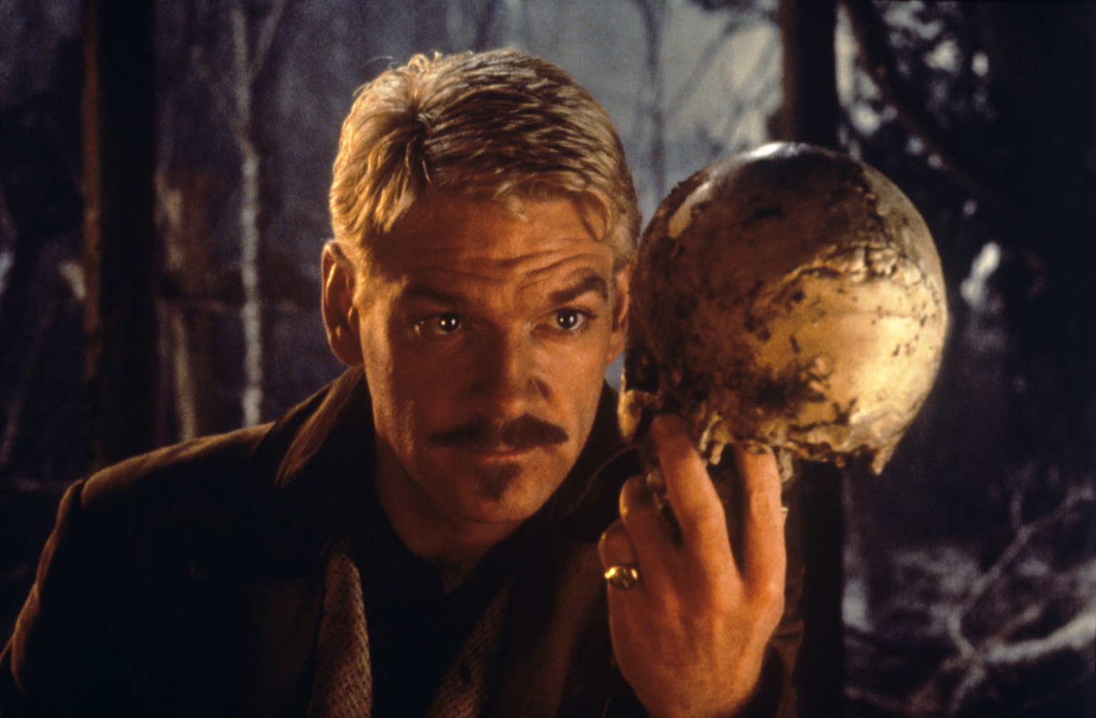 Nobody Has Scored at Least 17/20 on This General Knowledge Quiz. Will You? Kenneth Branagh in Hamlet