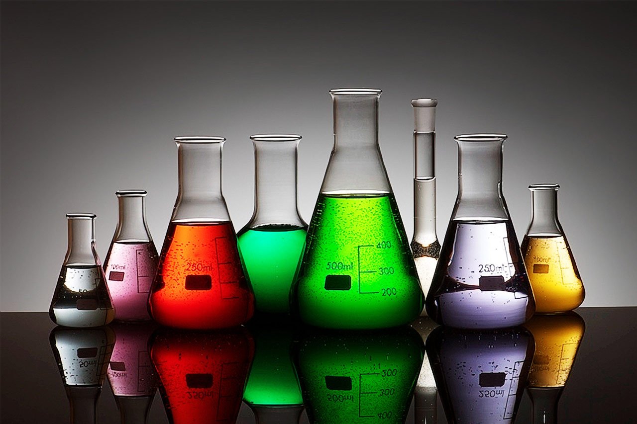 90% Of People Will Fail This Tricky General Knowledge Test. Will You? chemicals1
