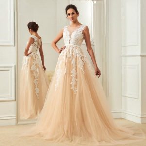 Design a Wedding Dress & We'll Predict Who You'll Marry Quiz Champagne