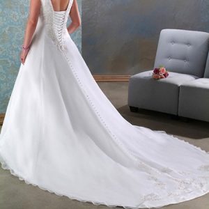 Design A Wedding Dress & We'll Predict Who You'll Marry Quiz Semi-cathedral
