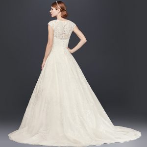 Design A Wedding Dress & We'll Predict Who You'll Marry Quiz Chapel