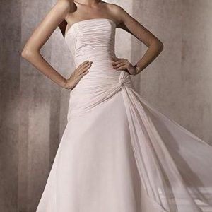 Design A Wedding Dress & We'll Predict Who You'll Marry Quiz Asymmetrical