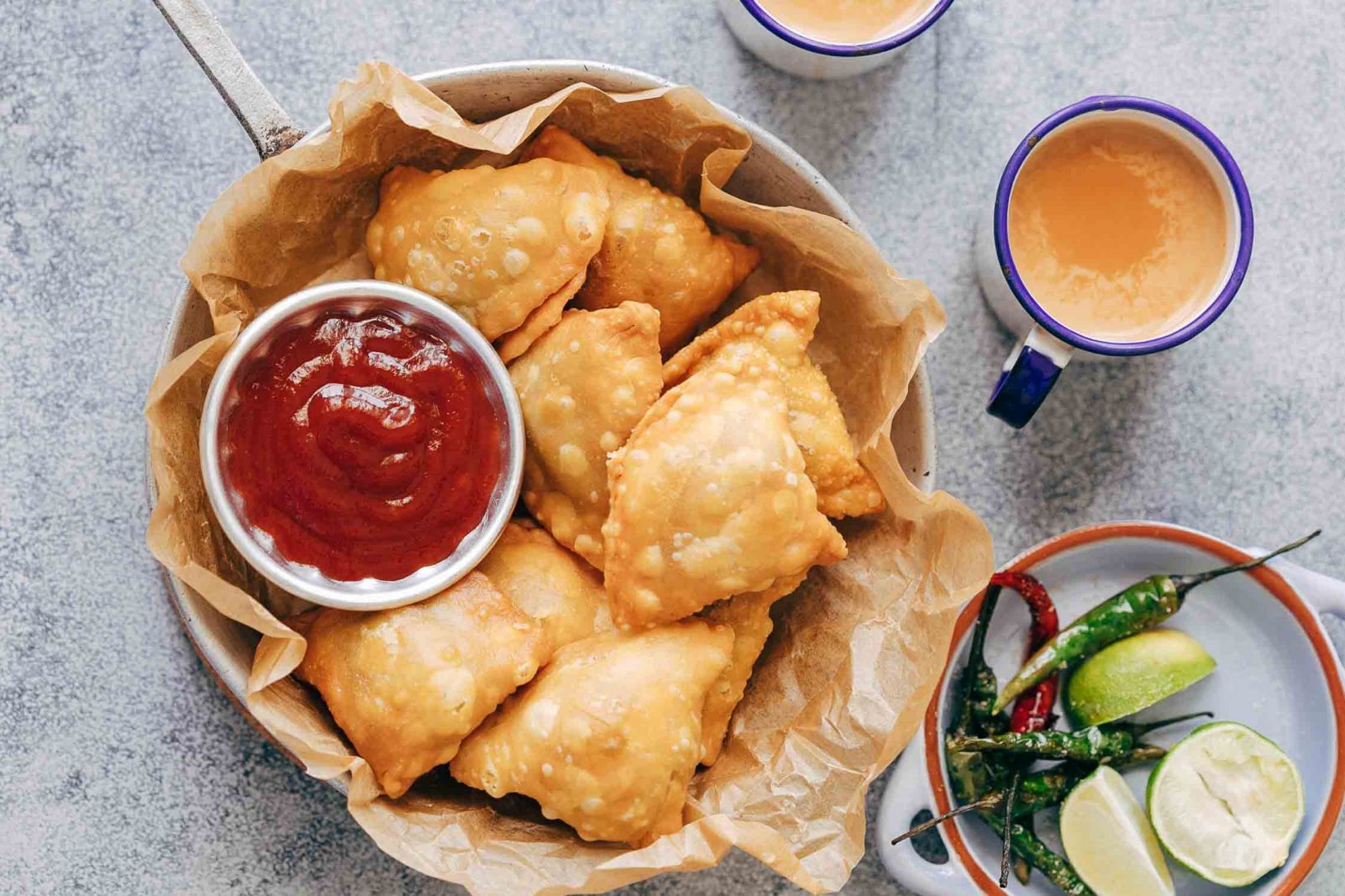 Your Indian Food Preferences Will Determine What Color Empowers You samosas