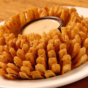 👰🏼 Can We Guess When You’ll Get Married Based on the Foods You Choose? Blooming onion