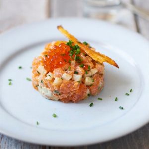 👰🏼 Can We Guess When You’ll Get Married Based on the Foods You Choose? Salmon tartare