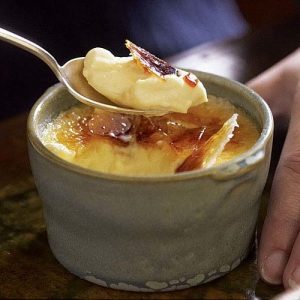👰🏼 Can We Guess When You’ll Get Married Based on the Foods You Choose? Crème brûlée