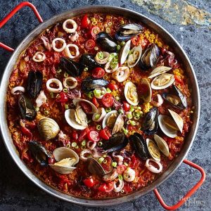 👰🏼 Can We Guess When You’ll Get Married Based on the Foods You Choose? Seafood paella