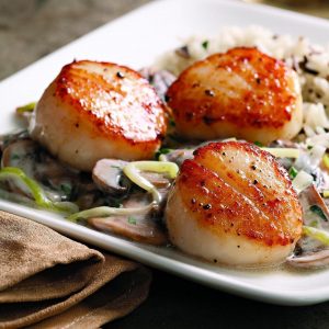 Make Some Difficult Food Choices and We’ll Reveal If You’re More Logical or Emotional Seared scallops