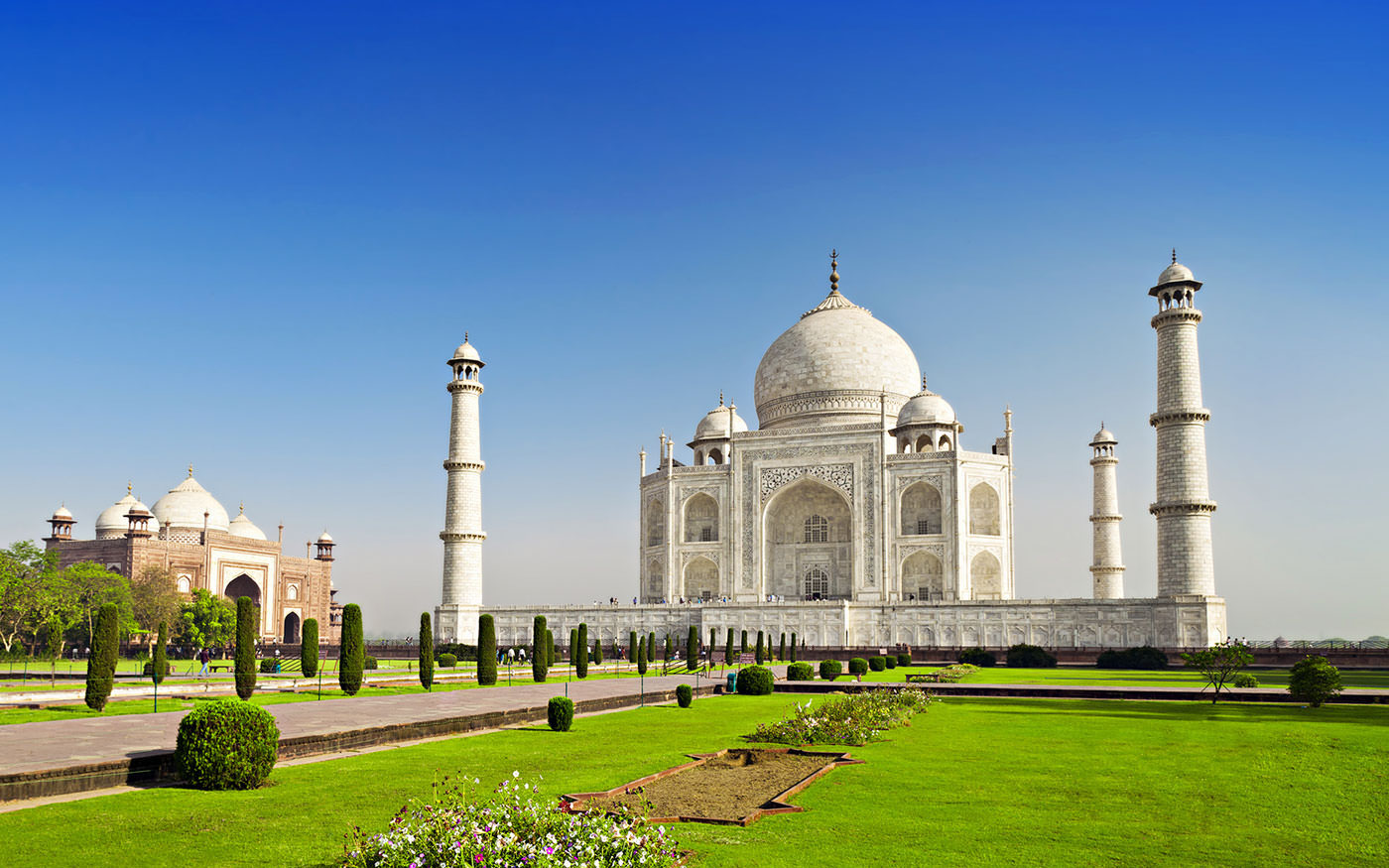 If You Can Name Just 12/20 Countries by Their Famous Landmark, I’ll Be Really Impressed Taj Mahal in India