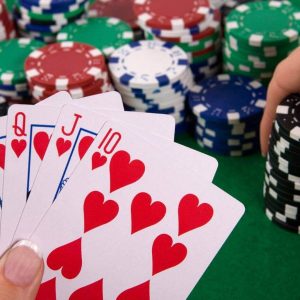 Most People Can't Survive On Minimum Wage — This Test W… Quiz Gambling is my side hustle