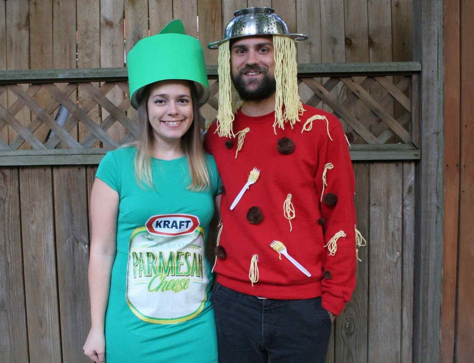 What Halloween Costume Should You Wear This Year? Couples Costume for halloween unique Awesome 10 Stylish Unique Couples Halloween Costume Ideas