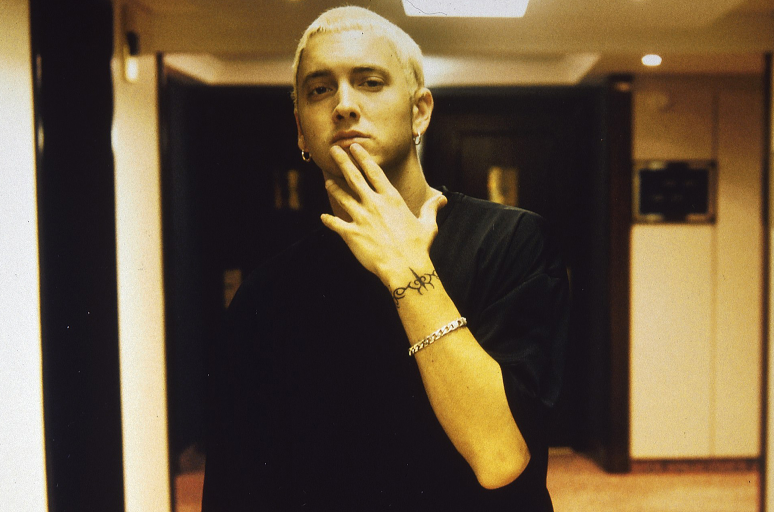 ⭐ Make a ’00s Playlist and We’ll Guess Your Zodiac Sign Photo of EMINEM