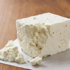 🍔 Make a Burger and We’ll Know If You’re an Introvert or Extrovert Feta