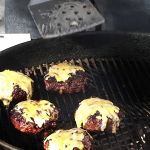 🍔 Make a Burger and We’ll Know If You’re an Introvert or Extrovert Five