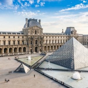 Can You Spend a Weekend in Paris With Just $500? Louvre