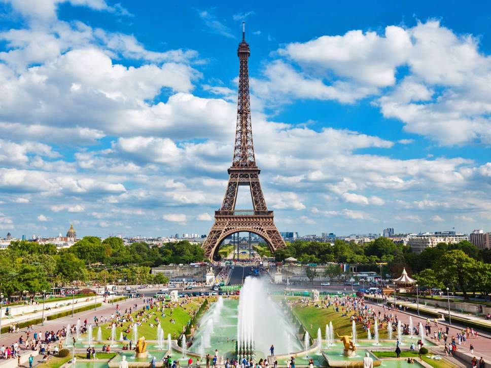 Can You Spend a Weekend in Paris With Just $500? Eiffel Tower, Paris, France