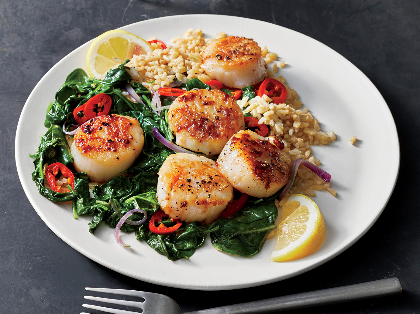 ❤ Cook a Romantic Dinner and We’ll Reveal What Your Next Boyfriend Will Be Like Seared Scallops