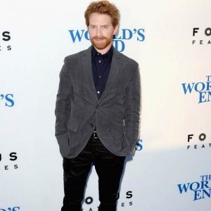 🤓 Build a Hipster Boyfriend and We’ll Guess Your Birth Month and Generation Seth Green (5\'3\