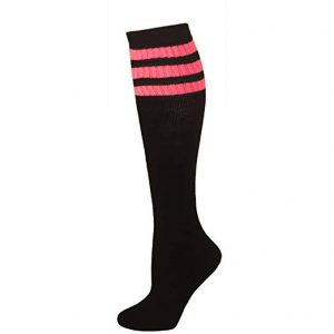 Put Together All-Pink Outfit & I'll Give You New Hairst… Quiz Black and pink socks