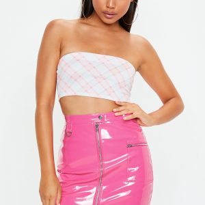 Put Together All-Pink Outfit & I'll Give You New Hairst… Quiz Hot pink leather skirt