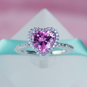 Put Together All-Pink Outfit & I'll Give You New Hairst… Quiz Heart pink ring