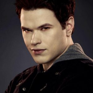 Pick Movie Crushes & I'll Guess Current Relationship St… Quiz Emmett