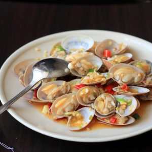 🥡 Order Some Chinese Food and We’ll Reveal What Your Fortune Cookie Says 🥠 Clams in Chinese wine sauce