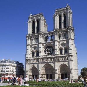 French Trivia Chain Quiz Notre-Dame