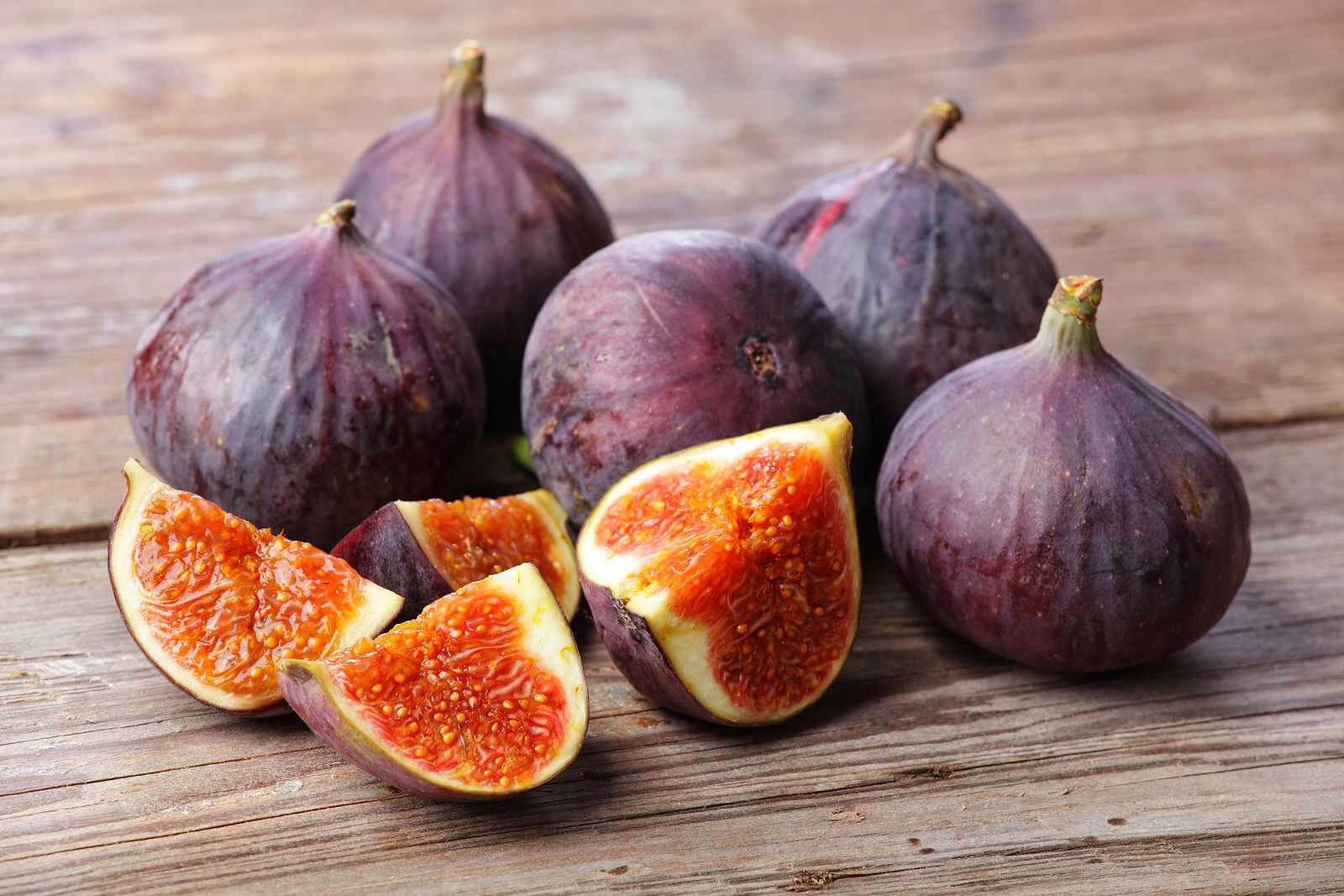 Can We Guess Your Age Based on Your Polarizing Food Choices? figs