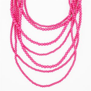 Put Together All-Pink Outfit & I'll Give You New Hairst… Quiz Layered beads necklace