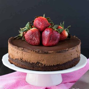 🍰 We Know Whether You’re an Introvert, Extrovert, Or Ambivert Based on Your Cake Opinions Chocolate mousse cake